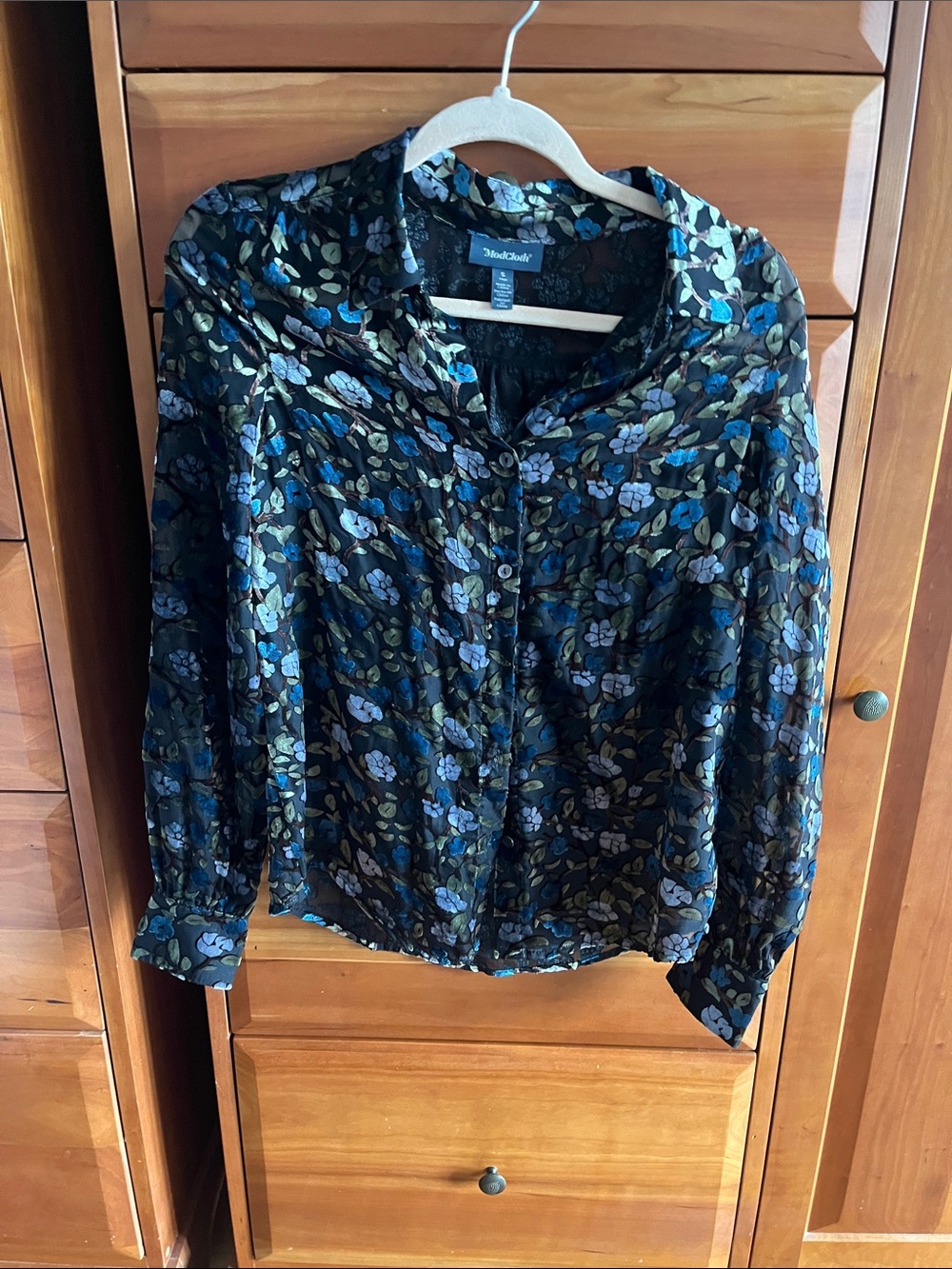 ModCloth floral velvet burnout blouse, size Small. Black/green/blue pattern